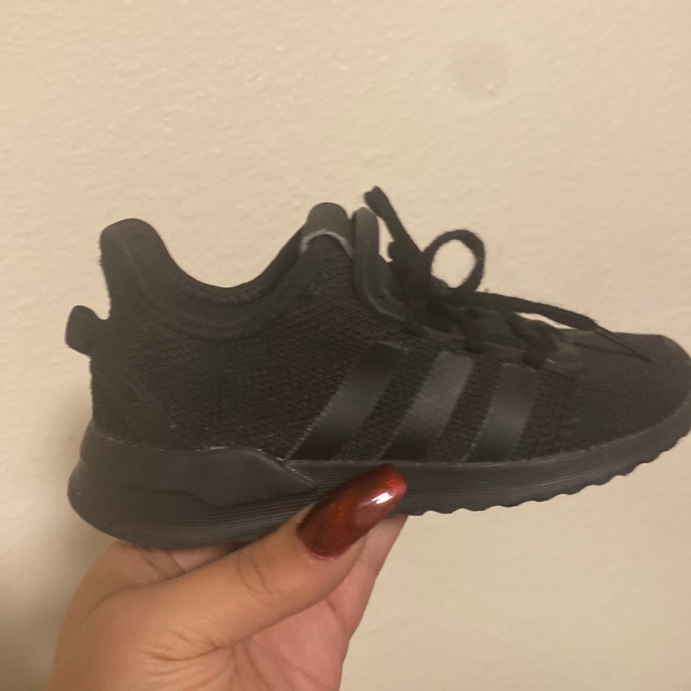 Toddler 9k adidas shoes like new